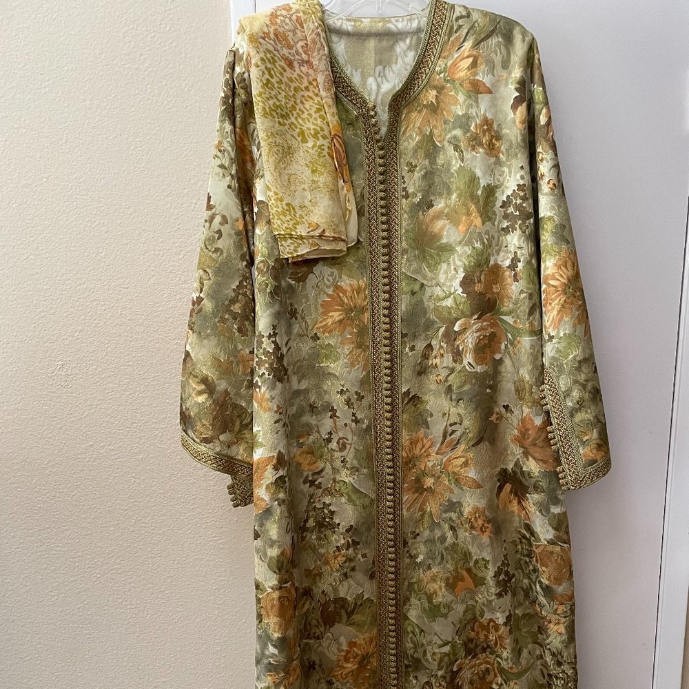 Beautiful Moroccan Dress with scarf - Final Markdown!